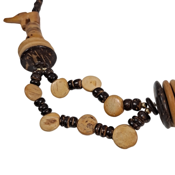 Hand Carved Wooden Tribal Necklace Beaded Elephant Giraffe Brown - Picture 3 of 14